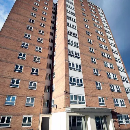 View - Free Parking - Sleeps 6 - Near Centre - By Nmb Lejlighed