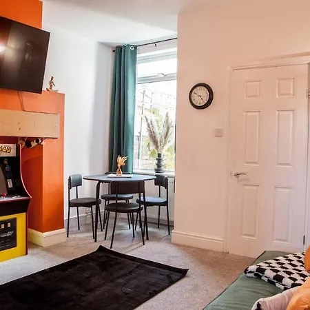 3br House Contractor Hospital Uni 度假居 曼彻斯特