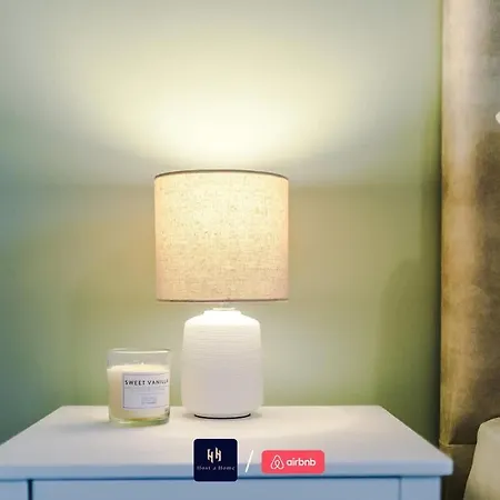 Διαμέρισμα Comfy 1br In Salford, Kitchen, Wifi And Parking