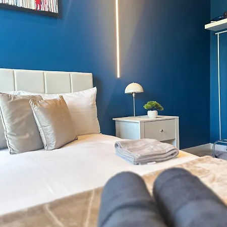 Modern Next To Ao Arena - Parking - Local Attractions Apartament *