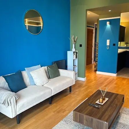 Διαμέρισμα Modern Next To Ao Arena - Parking - Local Attractions *