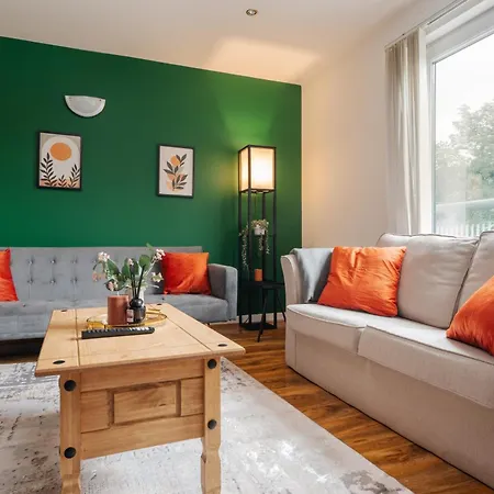 公寓 2 Bedroom Flat Near Old Trafford *