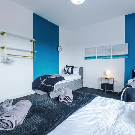 Large Salford -free Parking *