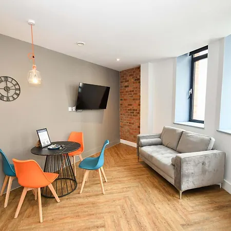 Apartment Spacious 2bed Flat W Security *