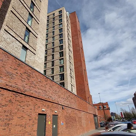 Apartmán Penthouse-like With & Waterfront Views In Old Trafford With 500mbps Internet And Netflix Manchester