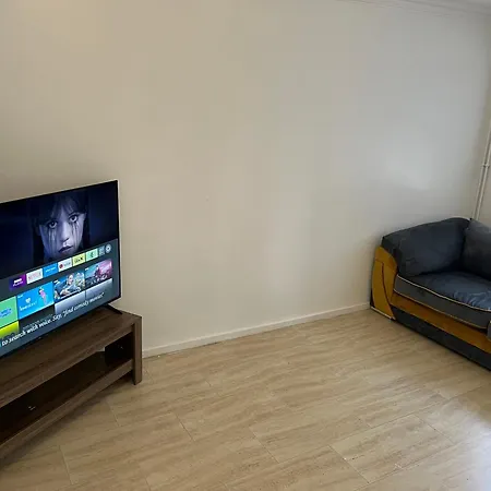 3 Bedroom Luxurious Σπίτι διακοπών *