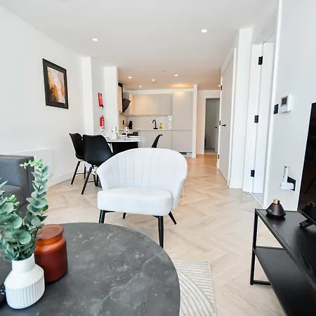 Apartment Contemporary 2 Bed Manchester