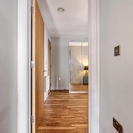 Beautiful Luxury By Media & Man Utd - Pass The Keys Lejlighed