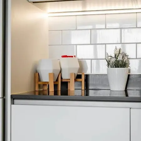 Center 28 Day Perks From May, Family And Business Travel Hideaway,parking, Walking Distance To Amenities Lejlighed Manchester