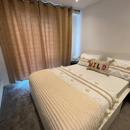 Apartman Exquisite Riverview 2bedroom Flat In Manchester. *