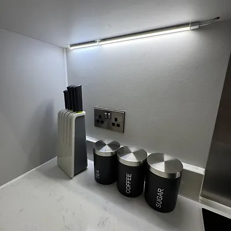 Apartman Exquisite Riverview 2bedroom Flat In Manchester.