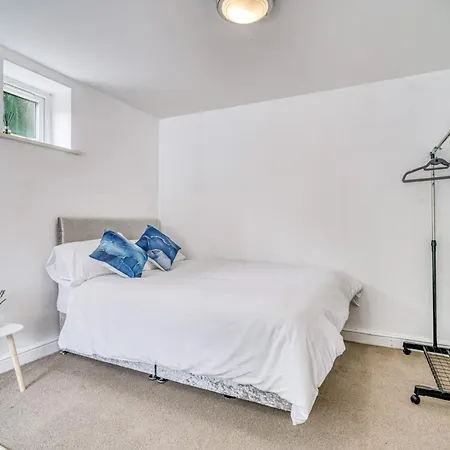 2br Flat - Free Parking - Old Trafford - Weekly Rates Apartamento *
