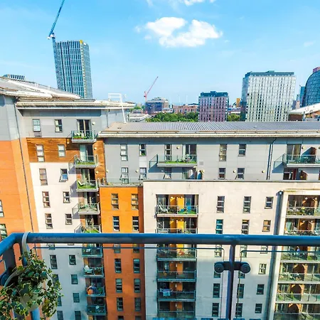 Elegant 2br Flat Near Northern Quarter Mánchester