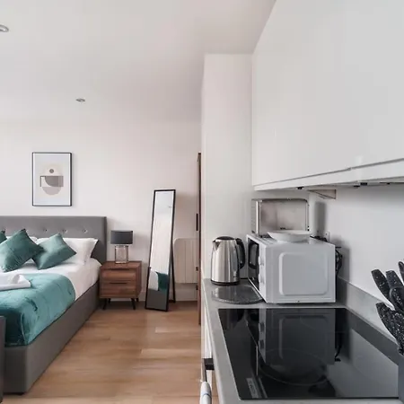 Zeni, Alexandra Rise Cosy Appartement *