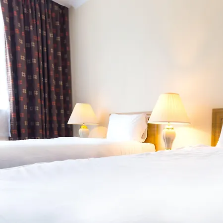 호텔 브리타니아 시티 센터