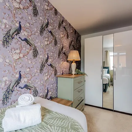 Modern House 2 Bedroom 5 Beds Nyaraló Manchester