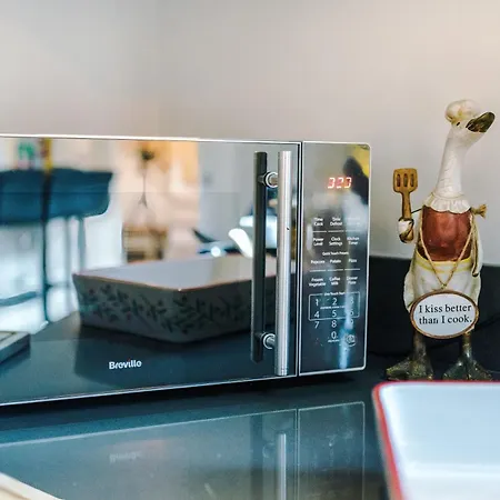 別荘 Stunning 3br Townhouse, Terrace, Games, Free Parking *