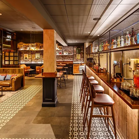 Ibis Centre 96 Portland Street 3* Manchester