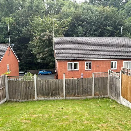 Vakantiehuis House - Sleeps 5 Private Parking & Pets Allowed Manchester
