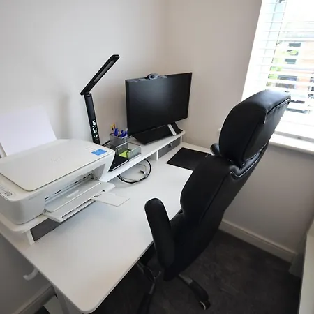 Hébergement de vacances Modern 3br With Garden And Parking Mcr Manchester