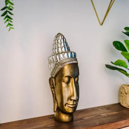 Ferienhaus Spacious 4br With 3 Baths, Manchester