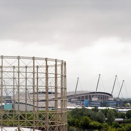 Away From 아파트 *