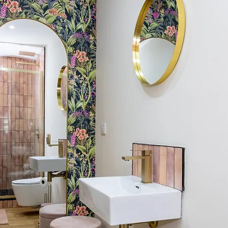 Luxe Life Quirky 2bed Apartament *