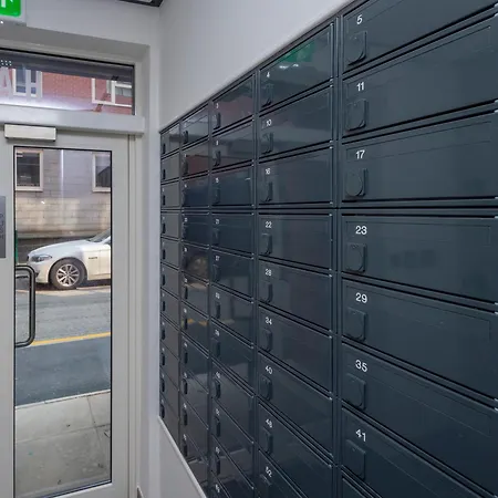 Διαμέρισμα Stylish Two Bedroom With Balcony