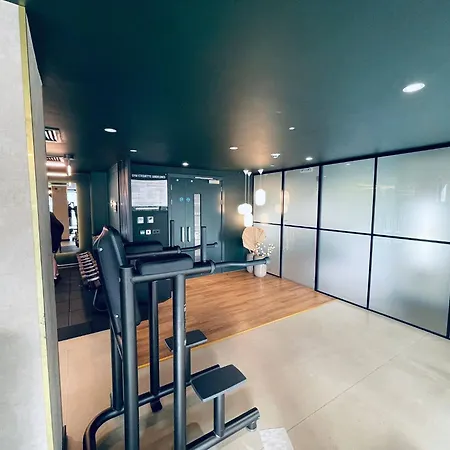 Sky View Centre Luxe - 2 Bedrooms