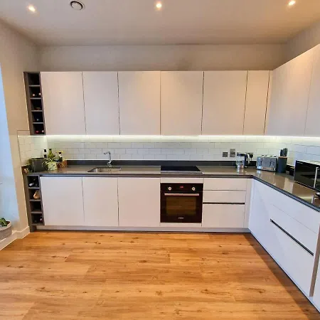 Premium Centre 3bed By Superhost *