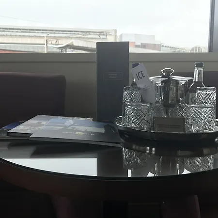 Отель Marriott Piccadilly 4*