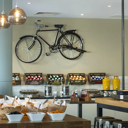 Radisson Centre, A Verified Net Zero 4* Manchester