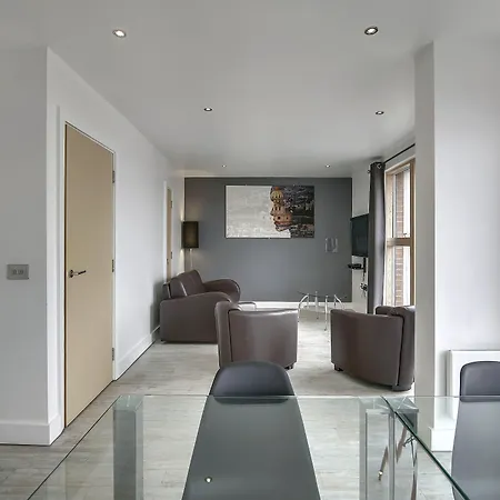 By Marriott Piccadilly 4*