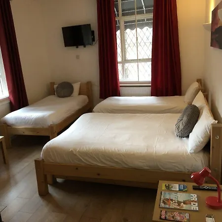 Гостевой дом New Union Adults Only 3*