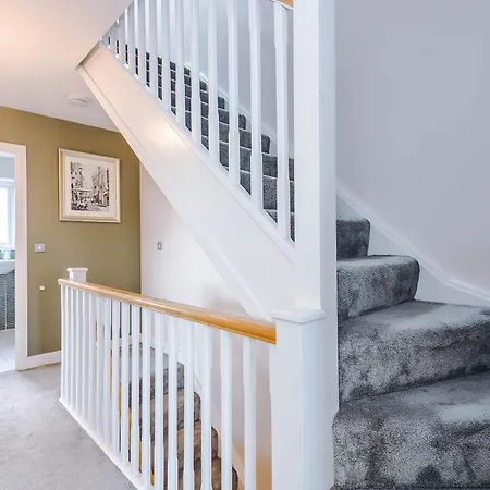 Large Townhouse By The Etihad & Coop Live Arena With Free Parking Casa vacanze