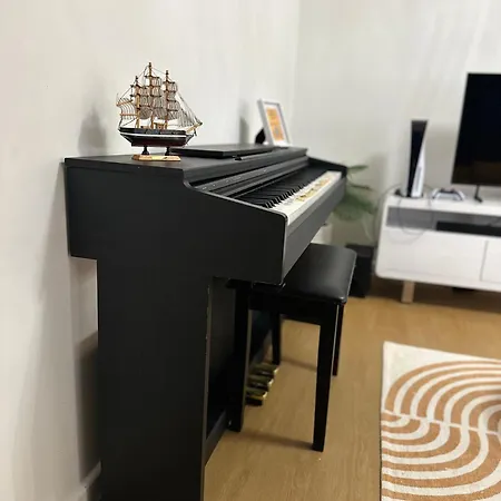 شقة Centrally Located Modern 2 Bedroom Apartment, Minutes Walk To Ao Arena *