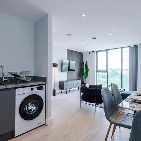 Luxury 1br Self Check-in 10mins To Centre Apartament Manchester