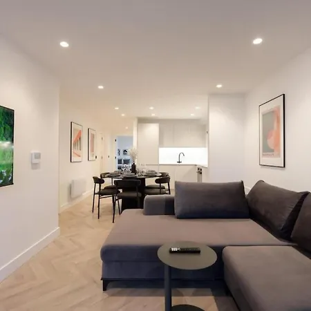 Solaro At The Heim * 曼彻斯特