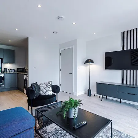 Luxury 1br Self Check-in 10mins To Centre Apartament *