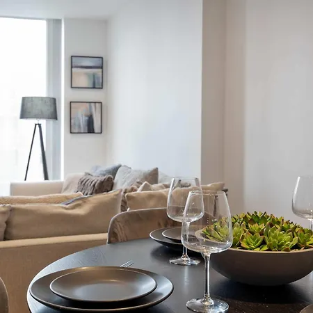 Seraphine - Luxury 1br 公寓