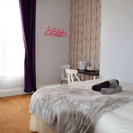 曼彻斯特皇后旅馆