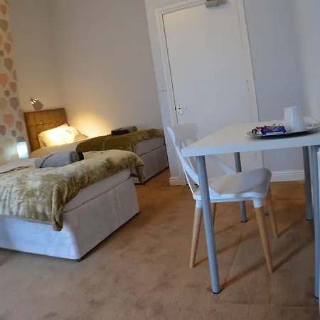 曼彻斯特皇后旅馆 招待所