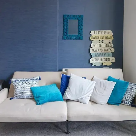 Apartment Cozy 2 Bedroom In Quiet M16 Area Prefect For Friends Or Couples