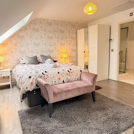 Great House Close To The Arena Дом отдыха *