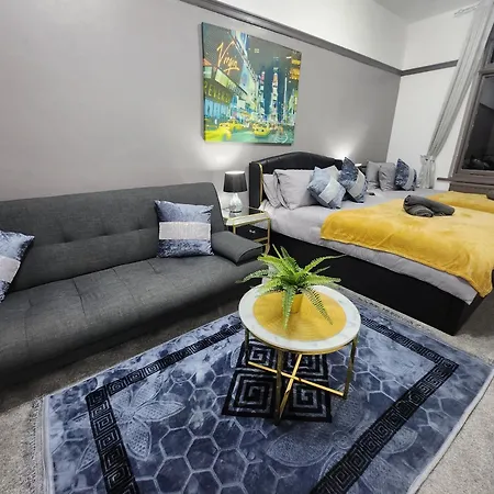 Charming Tudor White House Free Wifi Manchester