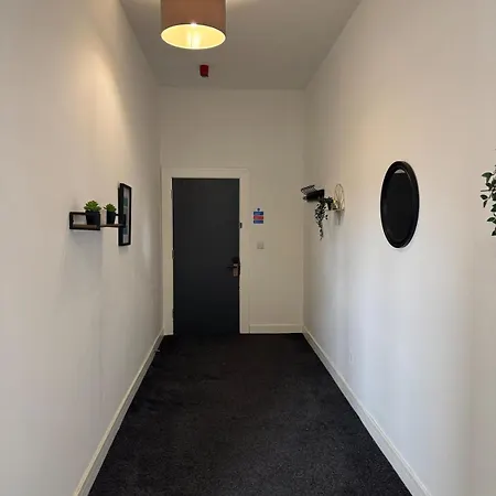 Salford Quays Modern 2br Manchester