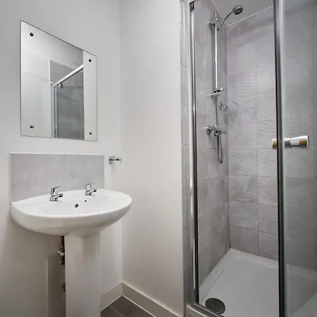 Joyful Management - Riverview 1 Bedroom 10 Min To Centre Apartment Manchester