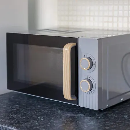 Appartement Joyful Management -top Floor With Feel Deco In M16