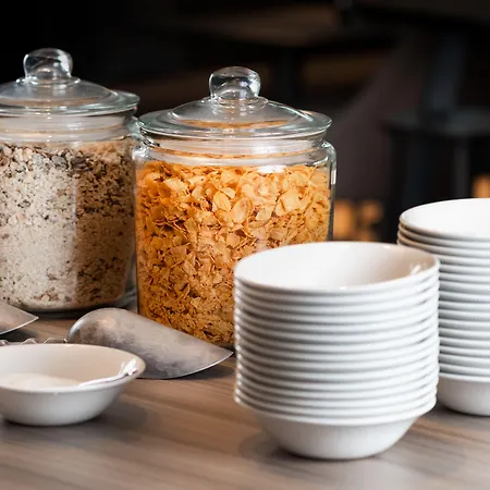 Ac By Marriott Centre 호텔