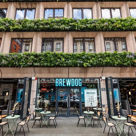 מלון Brewdog Doghouse